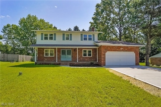 3900 Grace Dr, Kent, OH 44240