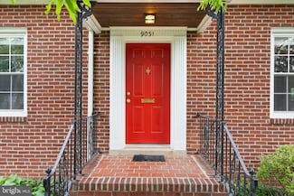 9031 Grant Ave, Manassas, VA 20110