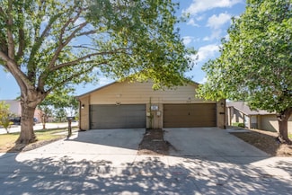 2212 Heritage Cir, Carrollton, TX 75006