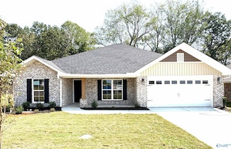 109 Vickery Ct, Huntsville, AL 35811