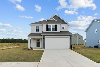 256 Bourbon St, Raeford, NC 28376