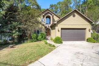 220 Bay View Dr, Daphne, AL 36526
