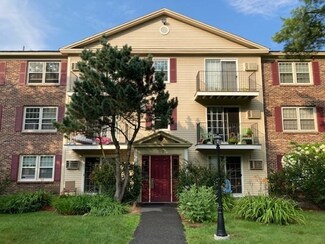 2 Autumn Leaf Dr Unit U11, Nashua, NH 03060