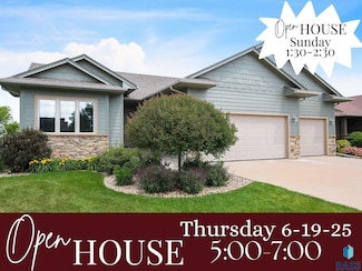5516 E Huber St, Sioux Falls, SD 57110
