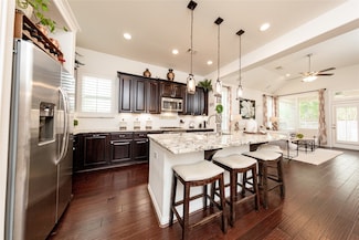 6014 Barrett Cove Ct, Richmond, TX 77407