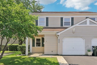 822 Texas Ct, Carol Stream, IL 60188