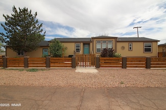 605 Cattle Ln, Taylor, AZ 85939