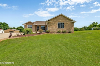 1432 Sawmill Rd, Crossville, TN 38555
