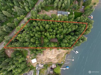 140 NE Tiger Lake Rd W, Belfair, WA 98528