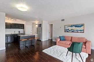 710 E 200 S Unit 4F, Salt Lake City, UT 84102