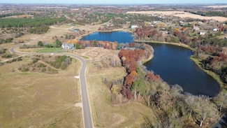 987 Moon Glow Rd, Hudson, WI 54016