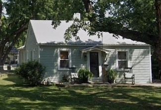 236 W Park St, Gardner, KS 66030