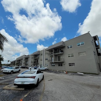 5100 SW 41st St Unit 106, Hollywood, FL 33023