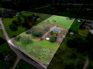 36712 Pebble Ln, Squaw Valley, CA 93675