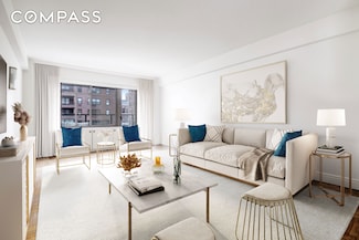 715 Park Ave Unit 11A, New York, NY 10021