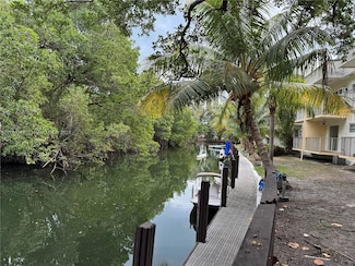 1860 Venice Park Dr Unit 101, North Miami, FL 33181