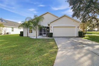 3201 Oak Tree Ln, Winter Haven, FL 33884