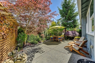 24581 NE 118th Place, Redmond, WA 98053