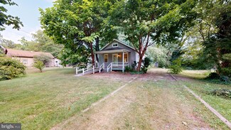 423 Elm St, Hammonton, NJ 08037