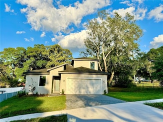 201 N Disston Ave, Clermont, FL 34711