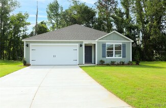 11456 Pinus Ln, Moundville, AL 35474