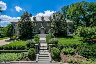 5320 27th St NW, Washington, DC 20015