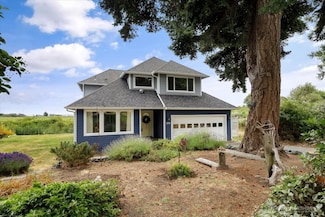 179 Perry Dr, Coupeville, WA 98239