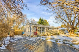 4903 Delbrook Rd, Mechanicsburg, PA 17050