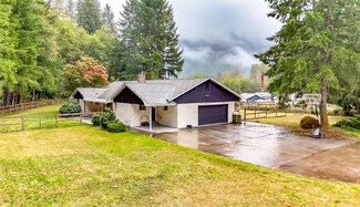 900 Main Ave, Morton, WA 98356