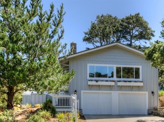 1289 Bishop Place, Pacific Grove, CA 93950