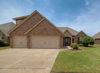 19213 Butterfly Blvd, Edmond, OK 73012