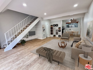 882 Victor Ave Unit 13, Inglewood, CA 90302