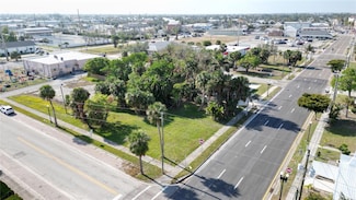 261 E Olympia Ave, Punta Gorda, FL 33950