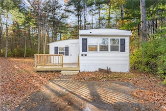 84 Linda Dr, Coventry, RI 02816