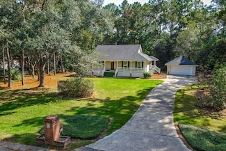 441 Parlange Dr, Pearl River, LA 70452