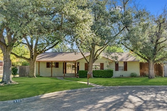 330 N Brighton Ave, Dallas, TX 75208