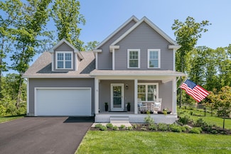 15 Adena Way, Kennebunk, ME 04043