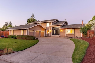 12694 Larchmont Ave, Saratoga, CA 95070