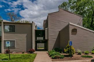 38425 North Ln Unit C206, Willoughby, OH 44094