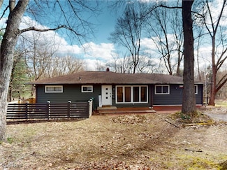4328 Sunnybrook Rd, Kent, OH 44240