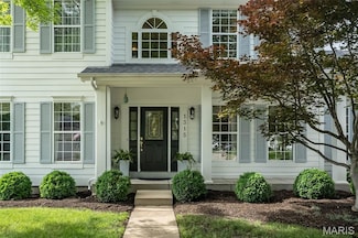 1315 Coach View Ln, Chesterfield, MO 63005