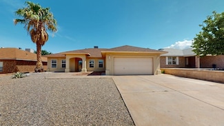 1141 Mimosa Ave, Alamogordo, NM 88310