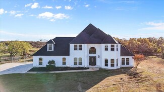 6101 Pecan Meadow Dr, Fort Worth, TX 76140