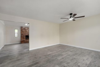 1251 E Briar St, Springfield, MO 65804