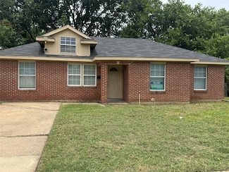 1607 Glynn Oaks Dr, Arlington, TX 76010
