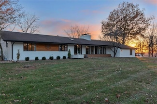1556 Brunke Rd, Excelsior Springs, MO 64024