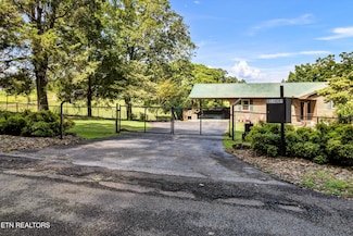 2451 Black Oak Rd, Jefferson City, TN 37760