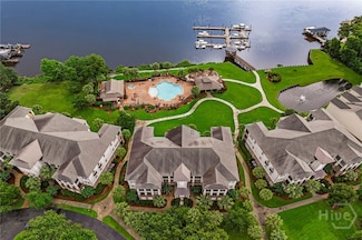 2805 River Oaks Dr, Richmond Hill, GA 31324