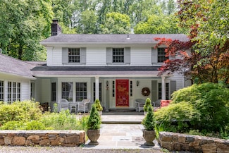 75 Buckingham Rd, New Milford, CT 06776