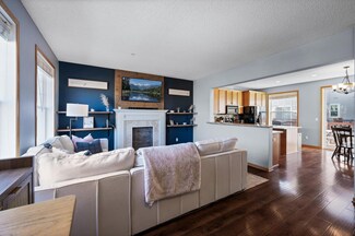2090 Wellens St, Chaska, MN 55318